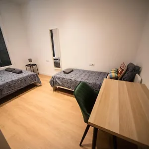 https://by-universitat-rooms-08007.catalonia-hotels.com